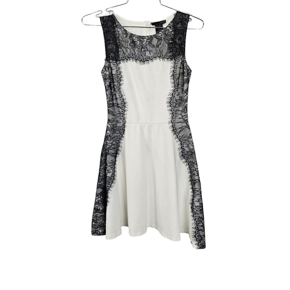 🔥Aqua New White And Black Lace Sleeveless Mini Dress